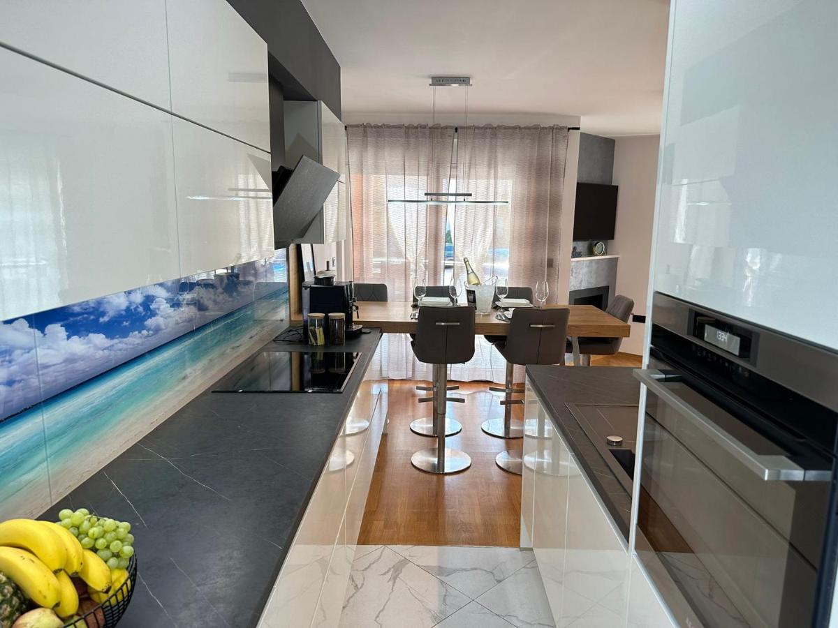 Apartamento Appleonlux Umag Exterior foto