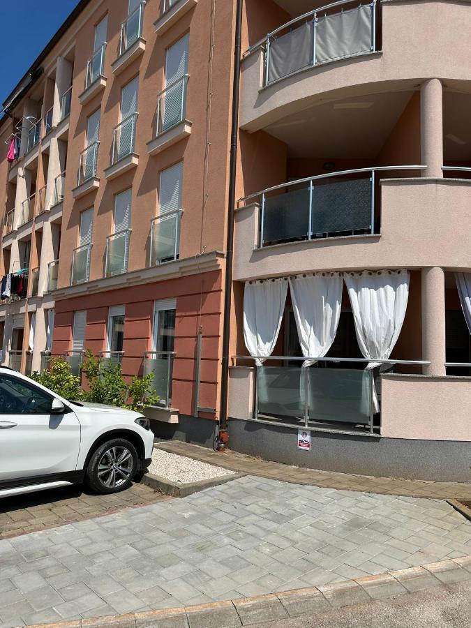 Apartamento Appleonlux Umag Exterior foto